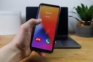 6613102566